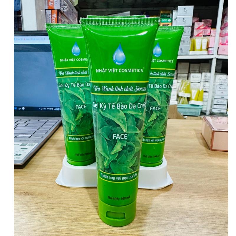  Gel tẩy tế bào chết cho mặt Trà Xanh NHẬT VIỆT  100ml  