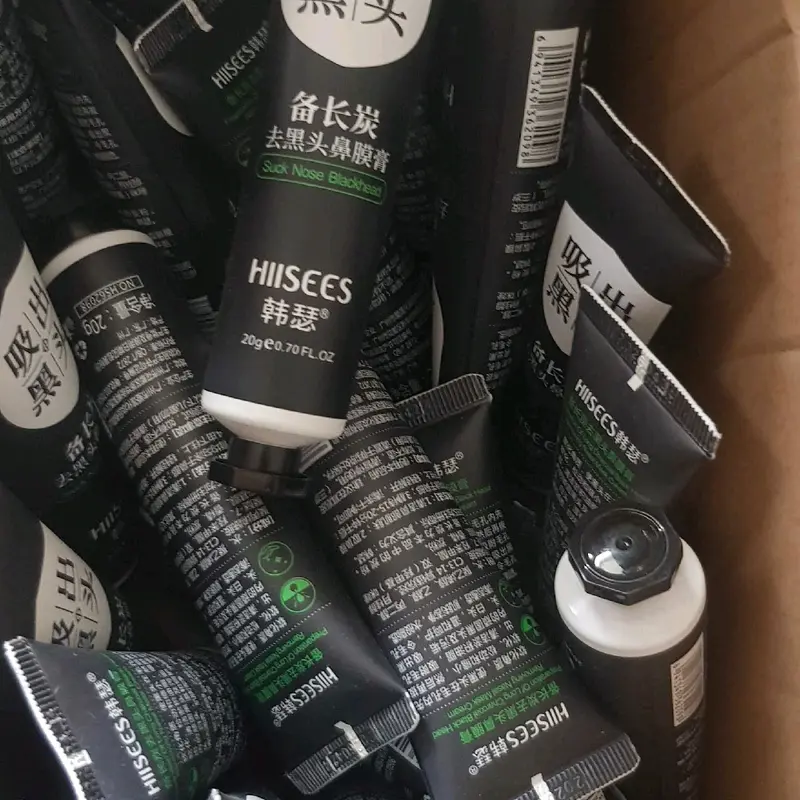 masker komedo HIISEES 1