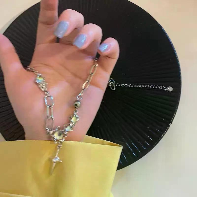 Product Introduction of Y2K Retro Kpop Silver Color Pendant Necklaces for Women Gothic Zircon Heart Cross Tassel Necklace Punk Clavicle Choker Jewelry 4