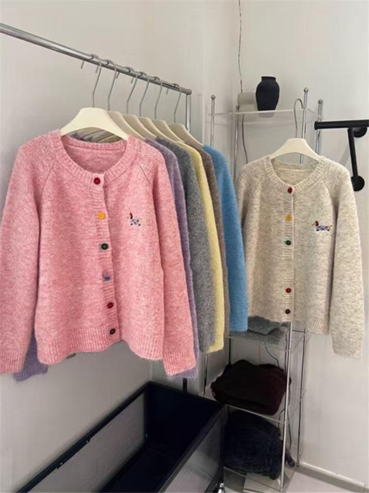 Product Introduction of Áo Cardigan Dệt Kim, Phong Cách Thường Ngày Thêu Ngọt Ngào, Dẻo Dai, Dài Tay, Màu Mới Mùa Thu, Cài Nút, Áo Khoác Len Dáng Rộng, Dành Cho Nữ 6