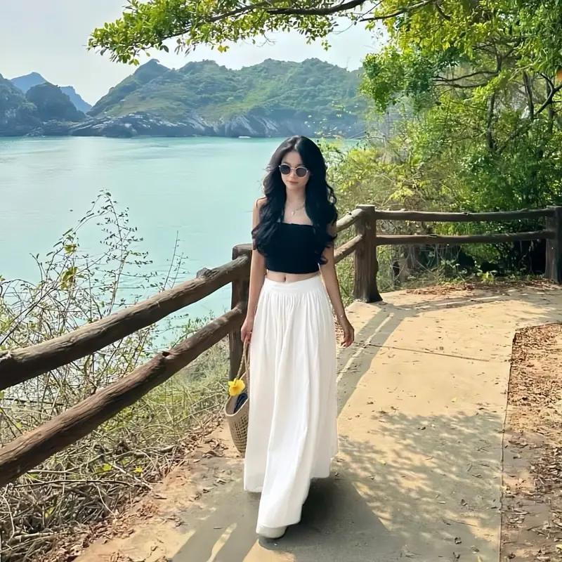 Sét Váy Đi Chơi Gồm Áo Cúp Nguc + Chân Váy Đũi Dáng Dài Màu Trắng 4