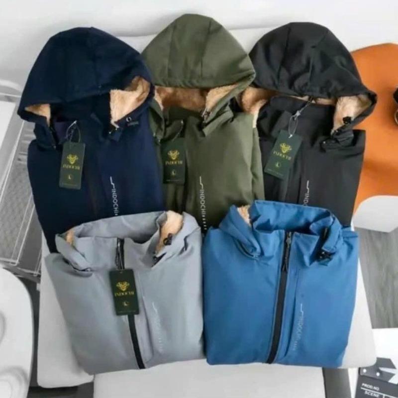 [DEAL Mở bán] Áo khoác gió nam nữ INStore hai lớp Lót Lông Cừu siêu ấm,họa tiết in ngực che khóa có 5 màu 4 size 4 túi,cản gió cản bụi kháng nước Menswear Jacket Đen