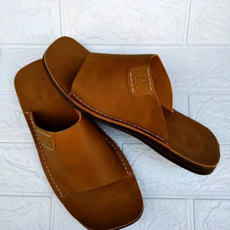 sandal pria kulit sapi asli terbaru Hak Datar 2