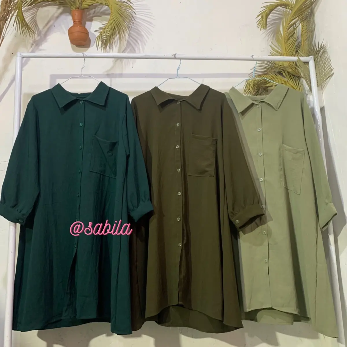 ARUNA Tunik Saku Oversize Crinkle Airflow by Sabilakiyowo Muslim Nyaman Panjang Wanita Atasan Kancing