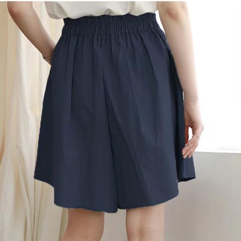 Product Introduction of Summer Korean style ice silk shorts women plump girls Super plus size high waist wide leg pants loose casual fifth pants 100.00kg Tide plus size extra large size oversize fat big size women shorts 26