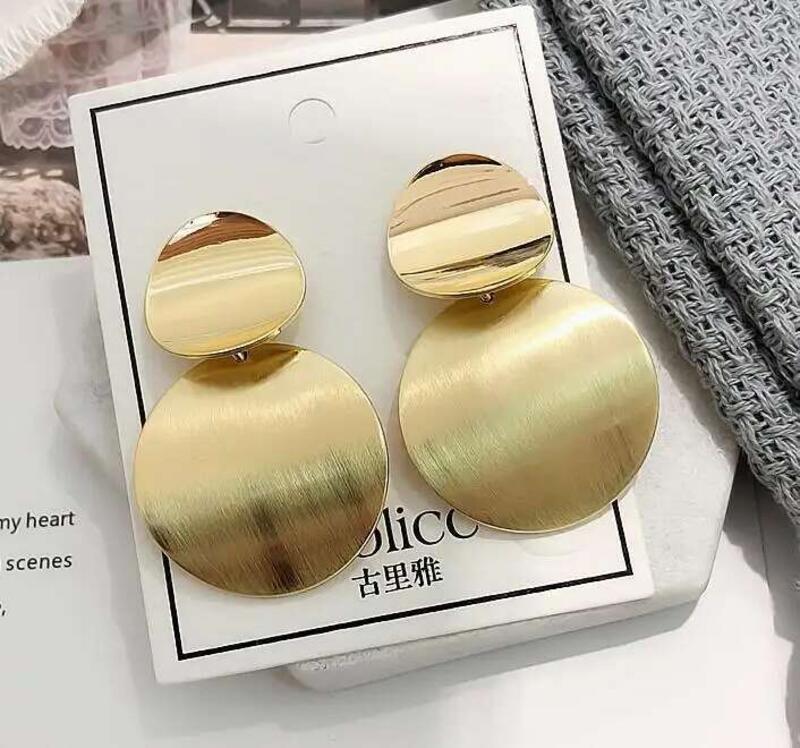 Product Introduction of Simulated Pearl Stud Fashion Long Statement Earrings for Womenn Party Wedding Female Jewelry Gift 11
