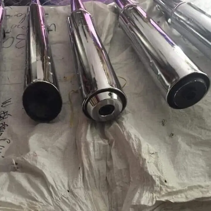 bô goshi đuôi tròn đen trắng êm zin và móc