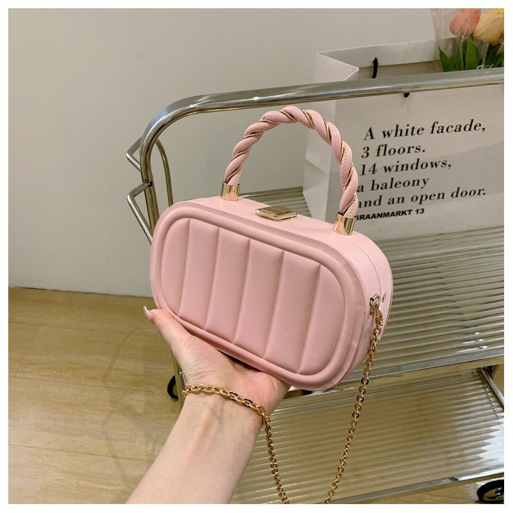 Product Introduction of Beg Kotak Rantai, Beg Persegi Kecil, Wanita, Mewah dan Serba guna, Fesyen, Reka Bentuk Mudah, Mudah Alih, Beg Bahu, Ketibaan Baru, Beg Selempang Bags 15