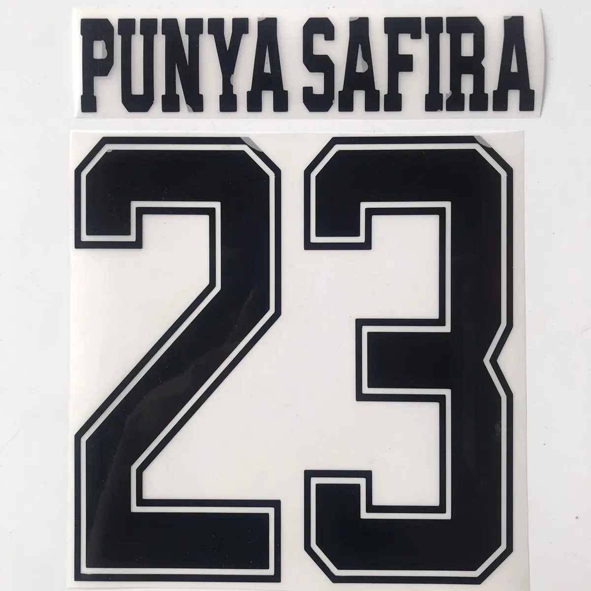 Sablon nama dan nomer punggung