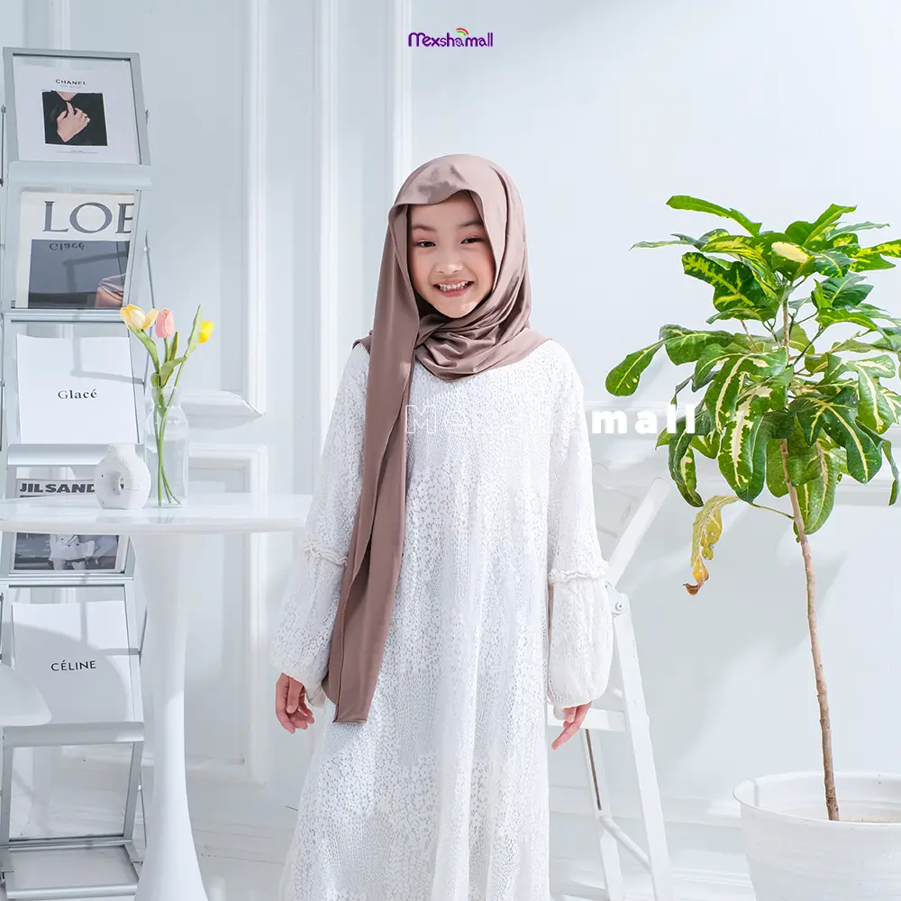 Shamira Pashmina Instan Anak Remaja 9-12 Tahun Hijab Fahira Syal Pashmina Inner Kerudung Muslim Wanita All Size Kids Jilbab Oval Perempuan Mudah Diatur Daily Bahan Jersey Terbaru Menutup Leher Syari Kids Khimar Anak