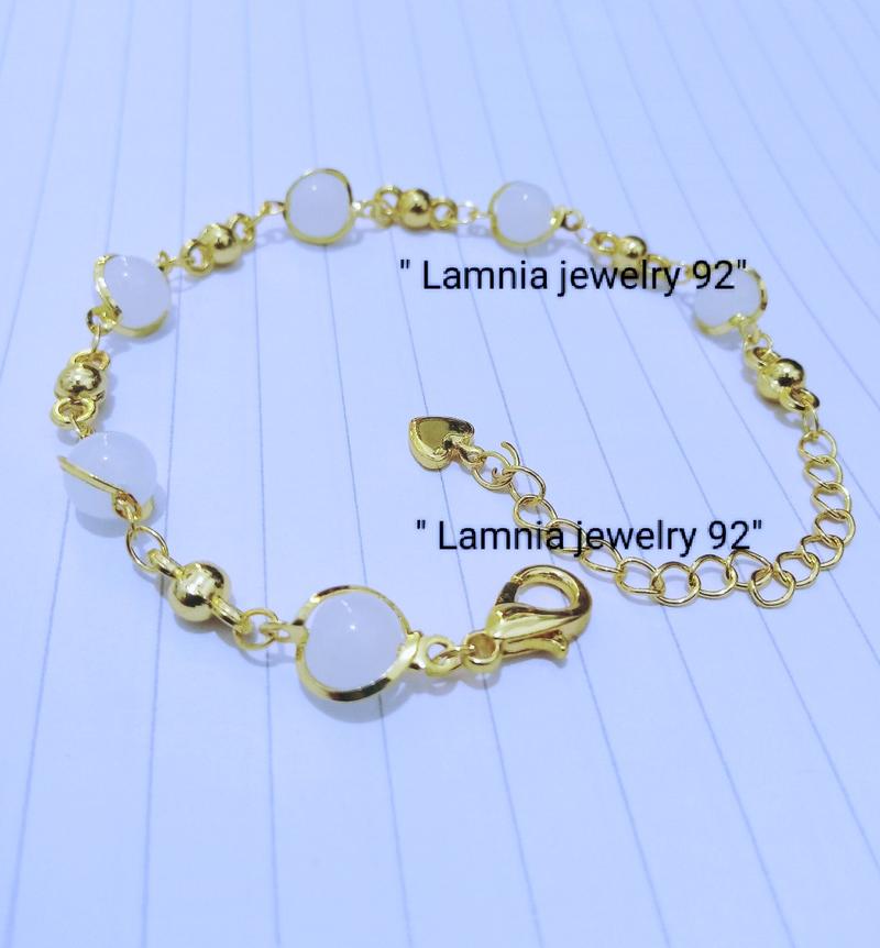Product Introduction of GELANG TANGAN BOLA BOLA PUTIH PERHIASAN WANITA MURAH POL Titanium 1