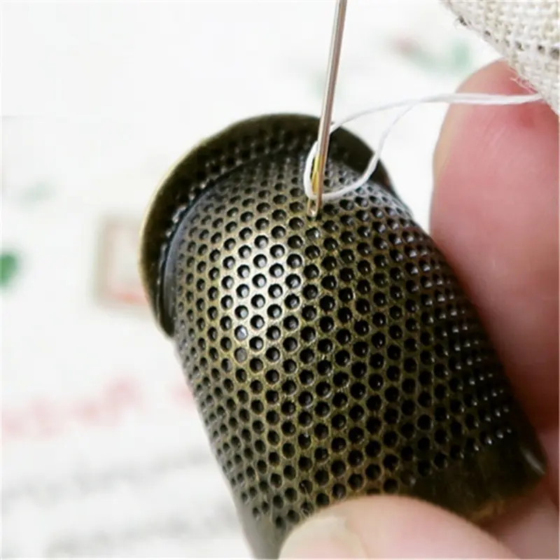 New Antique Metal Brass Sewing Thimble Needles Finger Protector DIY Useful Sewing Tools Accessorie