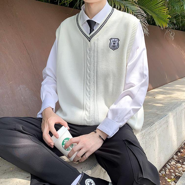 Áo gile len nam nữ bigsize ulzzang hàn quốc Áo gile len nam nữ unisex form rộng Basic len nam nữ đẹp oversize thêu huy hiệu học sinh đi học công sở cổ V kẻ sọc Menswear Thun 0