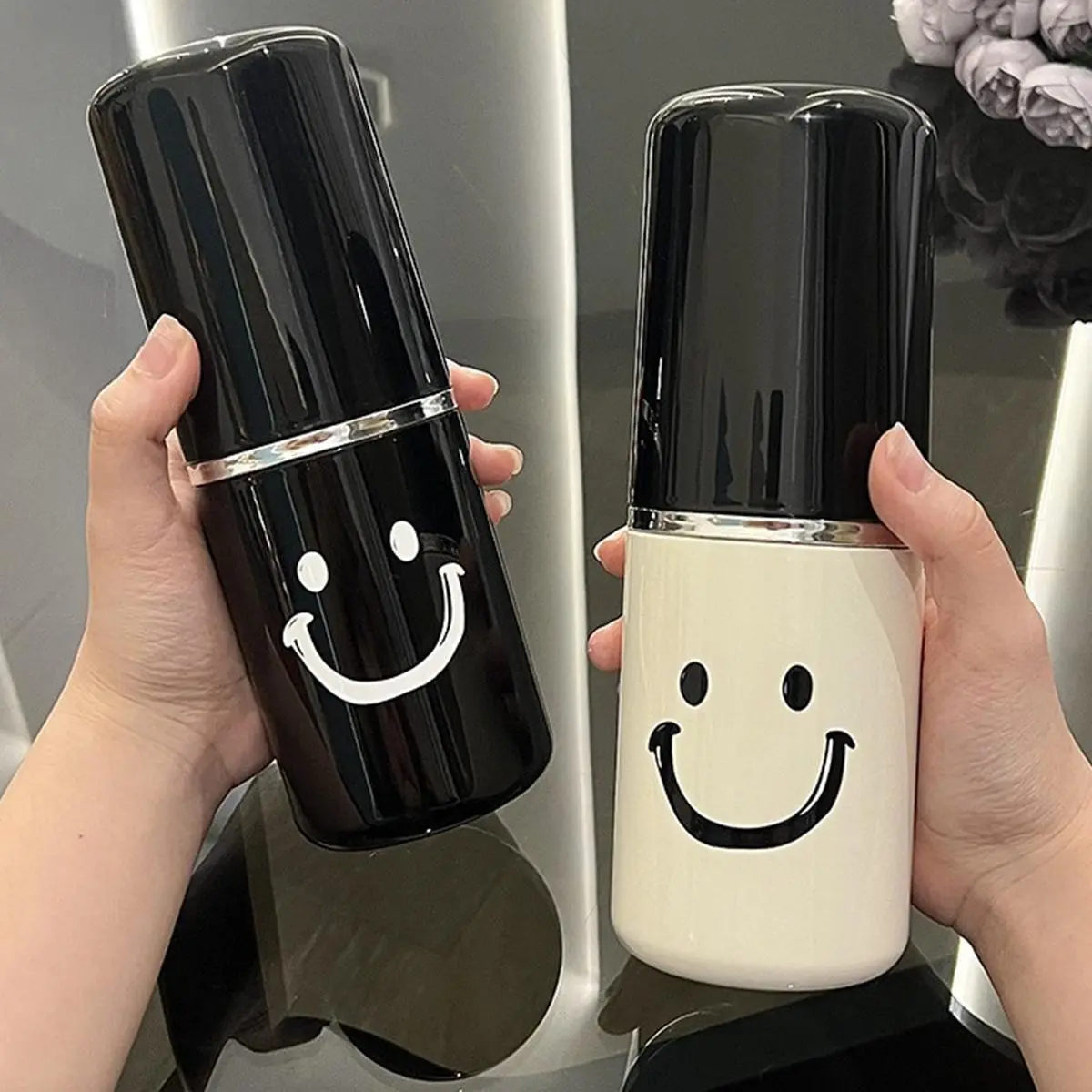 Smile Travel Toothbrush Holder Large Travel Toothbrush Cup Case Portable Toothbrush Toothpaste Makeup Storage for Business Trip Cover Bottles