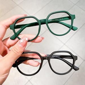 กรอบแว่นตาเด็ก แฟชั่นอินเทรนด์ ขาซิลิโคนนิ่ม สำหรับเด็กชายและเด็กหญิง แว่นกันแดดตกแต่ง ของเล่นสำหรับสาวน้อย ไม่มีเลนส์