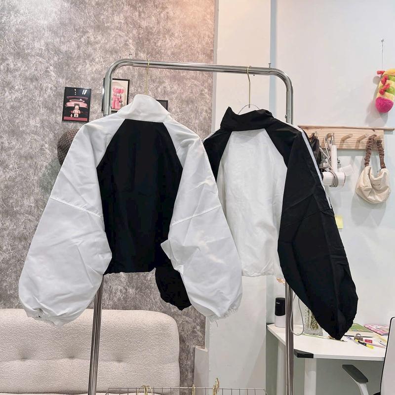 Áo Khoác Dù 2 Lớp Form Rộng Dáng Croptop Phối Màu Unsiex Nữ Form Rộng Mẫu Mới Cực Hot 3