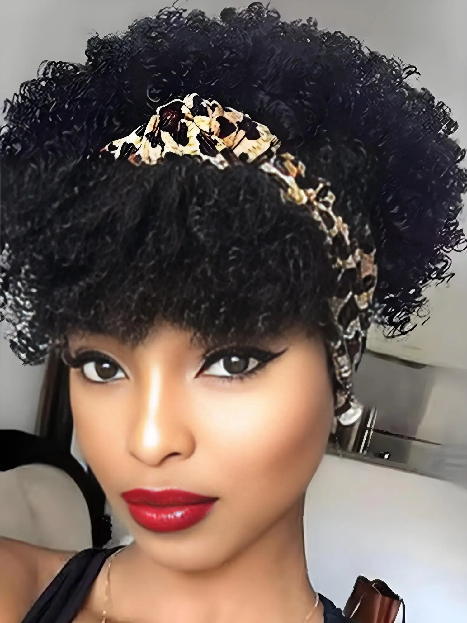 Short Coily Wigs for Women, Gorgeous Fluffy Wigs with Headband, Synthetic Full Machine Wigs for Party, Daily Use