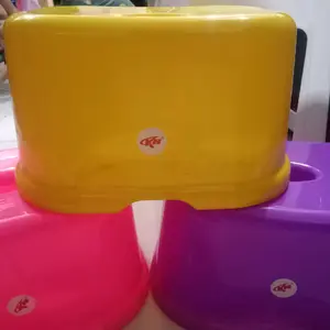 Bangku jongkok kecil plastik / bangku anak isi 1pcs