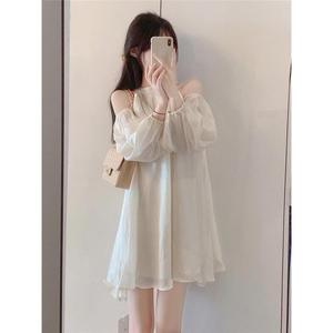 เดรสเปิดไหล่ สีขาว คอเชือกแขวนคอ กระโปรงสั้น สำหรับผู้หญิง มาใหม่
