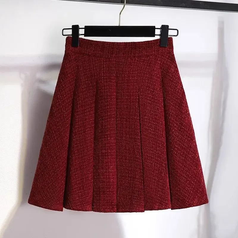 Áo Choàng Chiến Đấu Năm Mới Ngoại Cỡ Áo Khoác Vest Phong Cách Cổ Điển Màu Đỏ, Bộ Hai Mảnh Váy Xếp Ly Mới Mùa Xuân, Thích Hợp Cho Mùa Xuân, Năm 2025 Top Khuy Nữ Women Pants 5