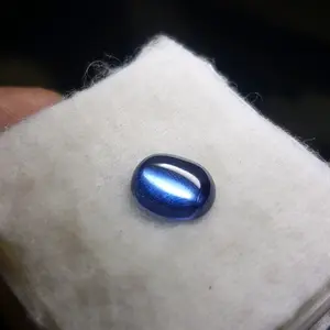 Batu sapphire biru