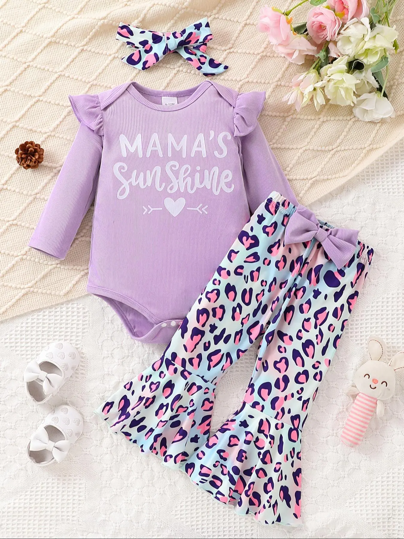 Three-Piece Set Baby's Letter Print Ruffle Trim Long Sleeve Bodysuit & Leopard Print Bow Flare Leg Pants & Knot Hair Band Set, Cute Baby's Three-Piece Outfits for Spring & Fall