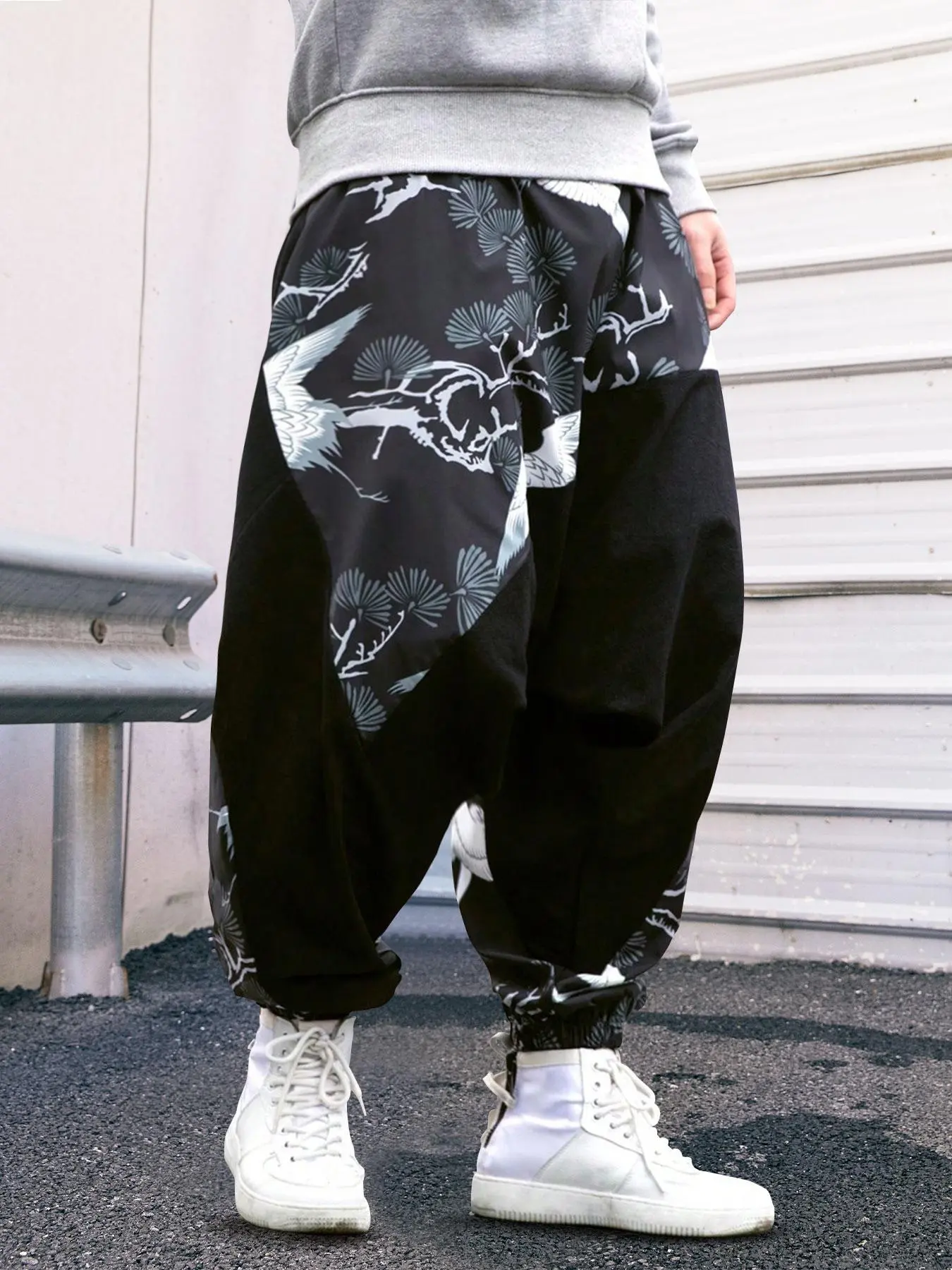 Men's Loose Patchwork Plants Print Drawstring Waist Pants, Casual Street Tree Print  Pants for Daily Wear, Fashion Men's Trousers for All Seasons