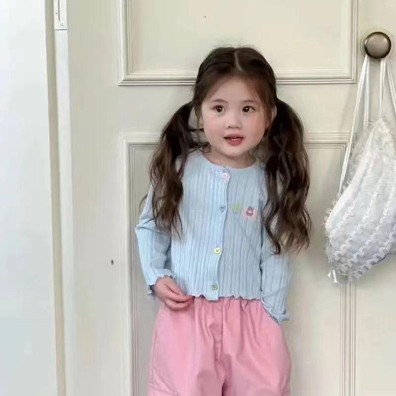 Product Introduction of [Store Hot Sale] Children's Cardigan Jacket for Girls, Autumn 2024 New Style, Long Sleeve, Cool-Proof, Knitted, Slim Fit, Girls' Jacket 4