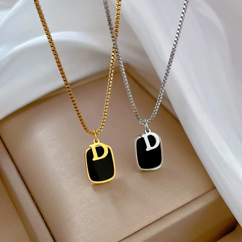 Fashion Stainless Steel Necklaces for Women Girl Letter D Black Square Pendants Simple Necklace Clavicle Choker Simple Trendy Jewelry Gift