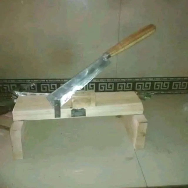 alat pengupas kacang mete asli wonogiri Kayu Pisau
