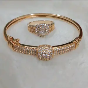Perhiasan Fashion Wanita Set Gelang Dan Cincin Mewah Full Permata Terbaru 2025 Emas