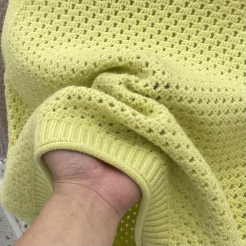 Product Introduction of Áo Len Nữ, Áo Vest Rỗng Màu Trơn, Đa Năng, Dệt Kim, Đơn Giản, Mỏng, Cổ Chữ O, Thời Trang Retro, Dáng Rộng, Ulzzang, Streetwear 8