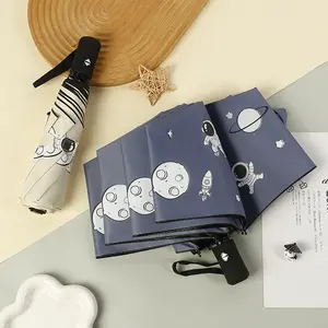 Inaso Payung Otomatis Tombol dan Manual Motif Astronot Minimalis dan Mudah untuk Digunakan Saat Musim Panas dan Hujan Mini Cocok untuk Bepergian HPY102