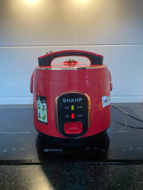 NỒI CƠM ĐIỆN SHÁHP (CÓ VỈ HẤP) DUNG TÍCH TỪ 1L 1L2 1L8 2L 2L2 . ĐIỆN ÁP 220V CÔNG SUẤT 700W - BẢO HÀNH 12 THÁNG. 5