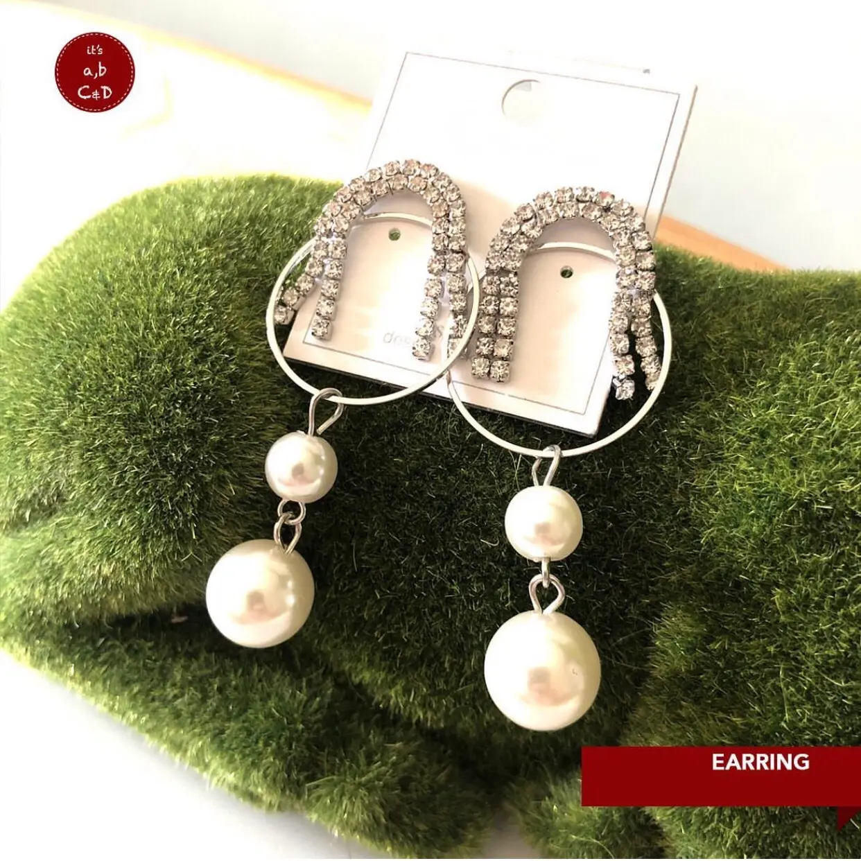 U Shape Pearl Earing Korea