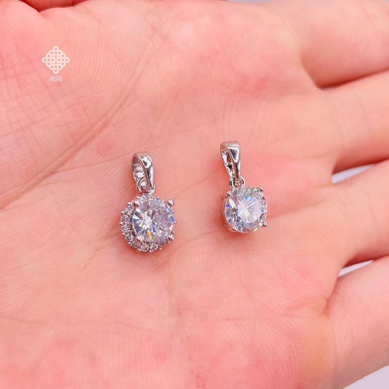 Mặt dây chuyền titan nhỏ gọn sang trọng 7 li Mặt charm titan vòng cổ thanh lịch màu trắng Trangsucmoiluatuoi.RIN