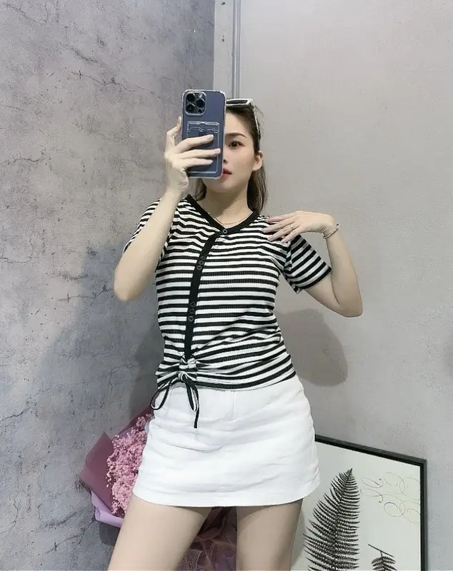 Áo thun nữ tay ngắn ,chất vải mềm mát co giãn có bigsize 2 màu 0