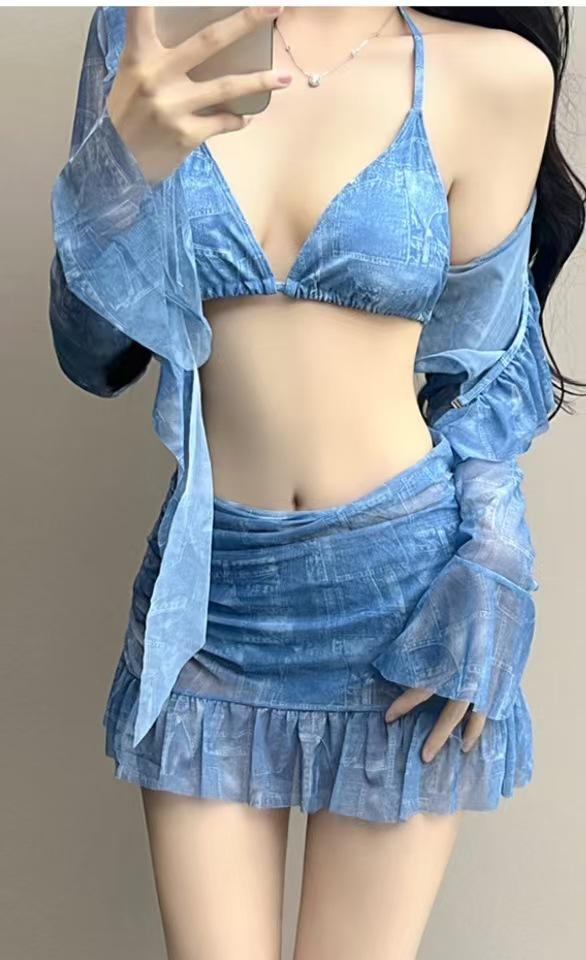 Product Introduction of Sexy long-sleeved bikini four-piece split women's swimsuit bikini vacation hot spring swimsuit super fairy pure desire 7