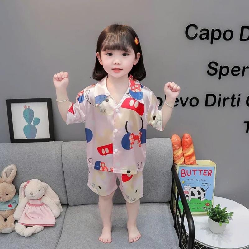 Bộ quần áo cộc tay pijama lụa in hình hoạt hình nhí dễ thương cho bé gái từ 9-33kg 1