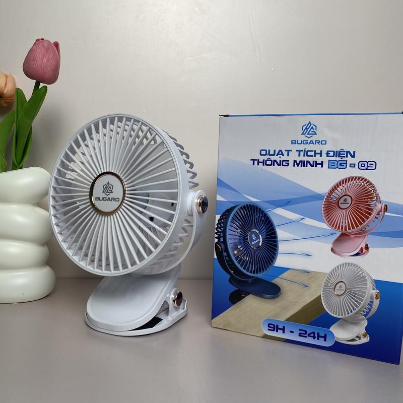 Quạt tốc độ cao 1 chế độ đèn 5 chế độ gió. Mức Gió (1) 24 tiếng-32 tiếng kết hơp- mức Gió(5)9tiếng. quạt diện mini quạt Fan QuạT Phụ Kiện quạt usb di động quạt điện mini quat tich dien quat quattichdien camtay quatsac quatdien tobe sạc yoobao f04 6