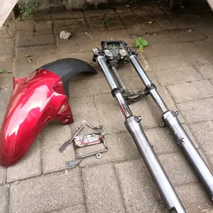 dudukan /breket sepakbord depan R15 pnp shok depan Tiger Mega pro 1set /dudukan selebor depan R15 pnp shok depan Tiger Motorcycle