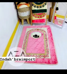 Sajadah Turki Busa,Tebal, Lembut quilting Import Premium Ukuran Jumbo dan Memiliki Anti Slip Lantai