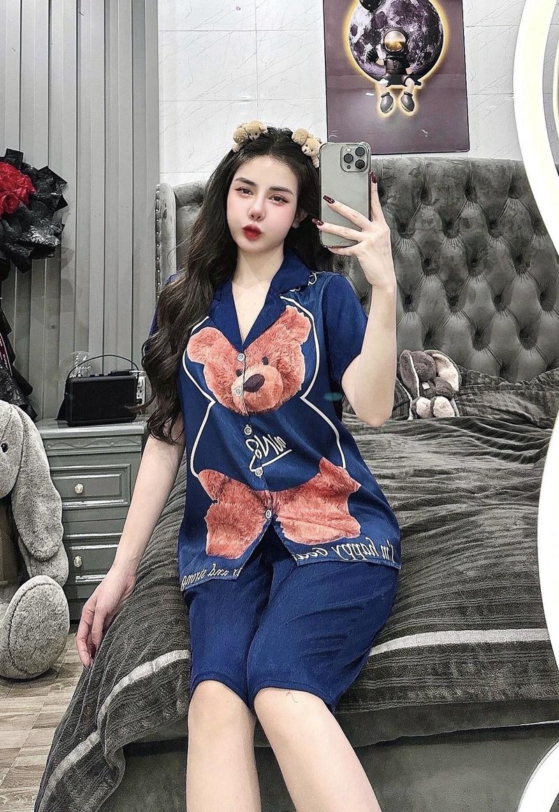 Product Introduction of Đồ Bộ Pijama Lửng Lụa Xước Hình Gấu Và Cô Gái Mau Mới 6 Màu Sắc Tay Ngắn Freesize 40-58Kg &Bigsize 60-75Kg Women 2