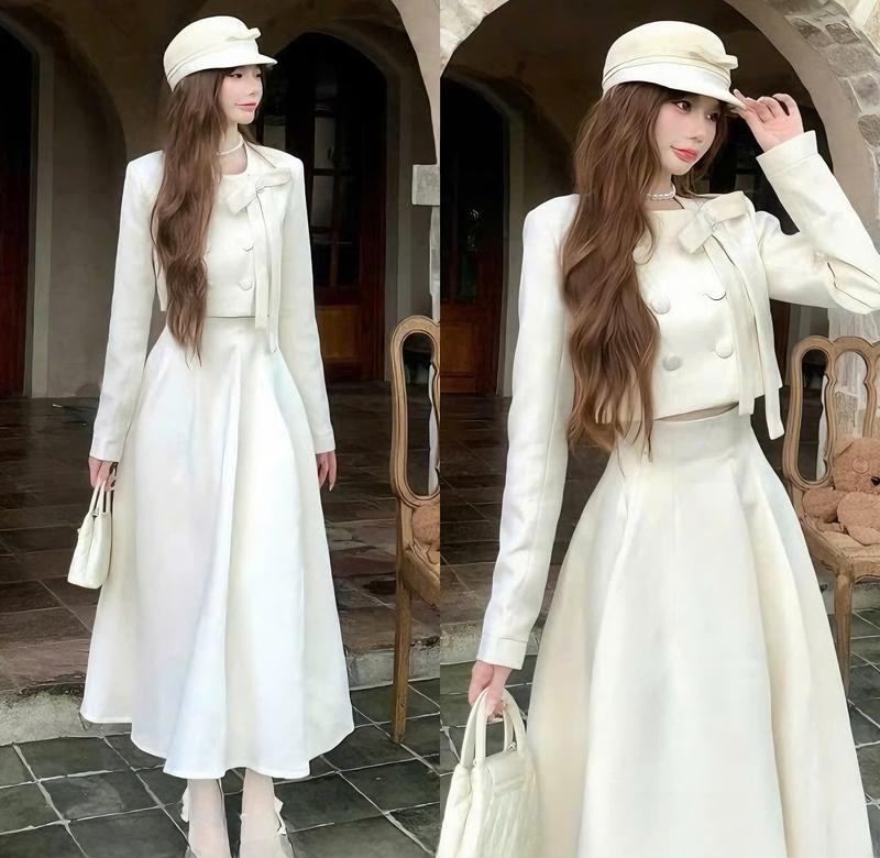 Set Đầm Nữ EMME T3114 - 2 Món Gồm Áo Khoác Dáng Lửng Cúc Bọc Tiểu Thư Phối Chân Váy Lưng Cao Dáng A Xòe Cách Điệu Kèm Tag Nơ