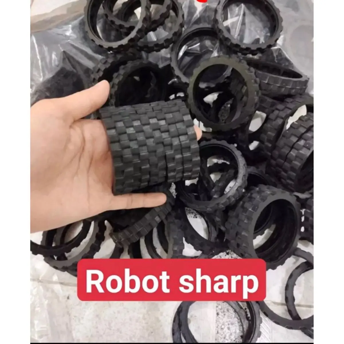 [MỚI] Cặp lốp robot Sharp Cocorobo V80,V90.Hàng chính hãnġ. Mua về tự lắp trong 3 phút