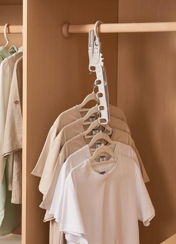 Product Introduction of Foldable Five-Hole Clothes Hanger Travel Business Traveling Portable Hotel Plastic Hang the Clothes Artifact Dormitory Clothes Hanger Hook 1Pcs 16