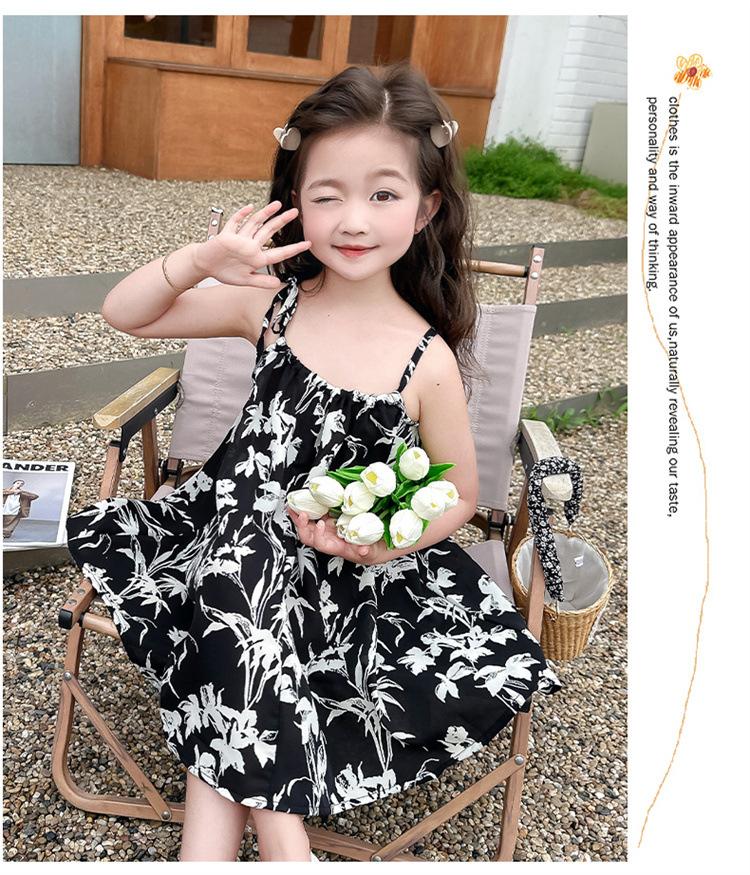 Product Introduction of Summer New Girls' Braces Skirt Floral Fashionable Temperament Children's Sleeveless Seaside Travel Versatile Skirt 8