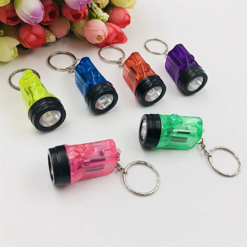 Đèn pin LED, kích thước nhỏ, đèn móc chìa khóa mini, với chiếu sáng, thích hợp để chiếu sáng, cũng là một công cụ chiếu sáng 0