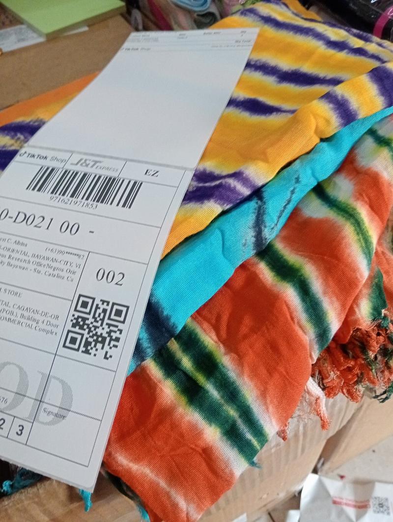 Product Introduction of SARONG 0 BANDANA (RANDOMLY COLORS) 4