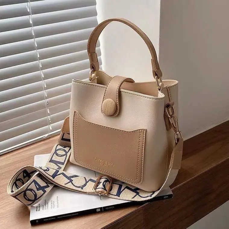 High end handbag for women in 2024, new trendy large capacity portable bucket bag, fashionable and versatile Instagram shoulder crossbody bag